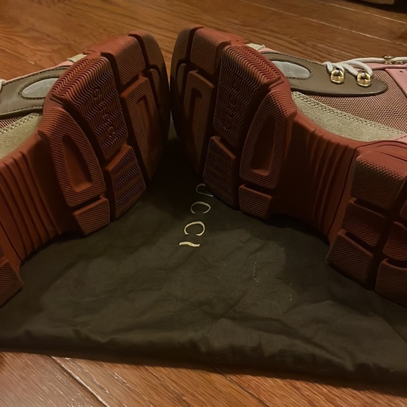 Gucci Flashtrek Sega leather sneakers (womens) - Picture 3 of 5